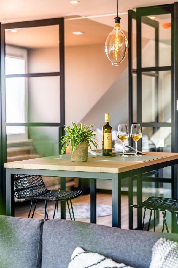Just Texel Suites & Apartments Ден Бург Екстериор снимка